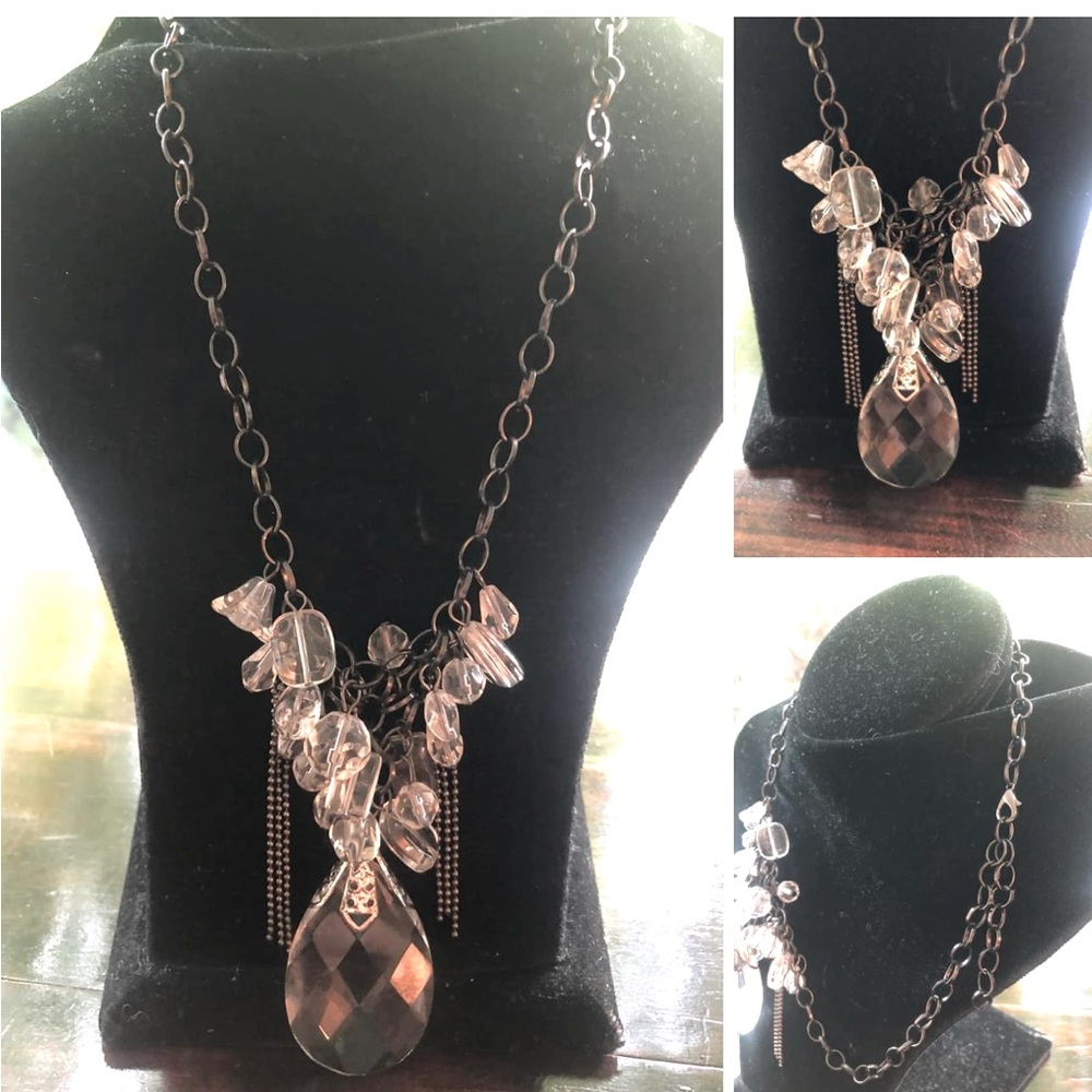 3/$25 RETRO CRYSTAL NECKLACE